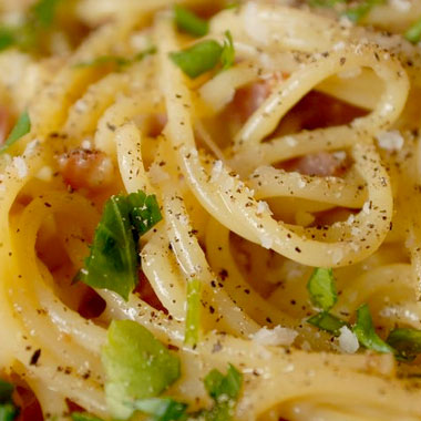 Authentic Gentile Spaghetti Carbonara - AzureAzure.com